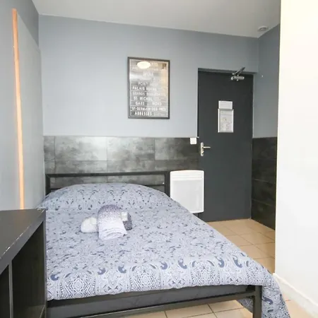 Apartment 02 - Avec Lit Double Et Sdb Prive Wifi *